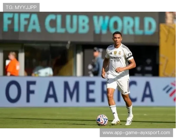 阿诺德深夜发限时：看不懂但觉得很危险